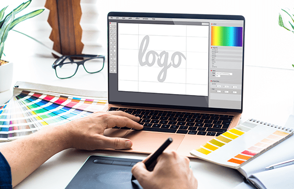 WHAT MAKES A GREAT LOGO?